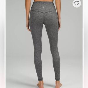 Lululemon high waist yoga Pilates periwinkle blue size 4 ankle leggings